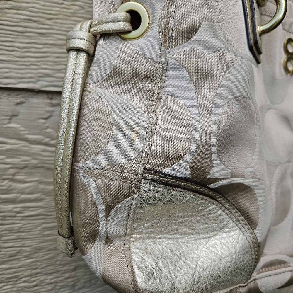 Coach Colette Signature C canvas bag tan gold - Picture 4 of 14